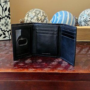 NWT Unknown Brand Men's Leather Tri-Fold Wallet, Black